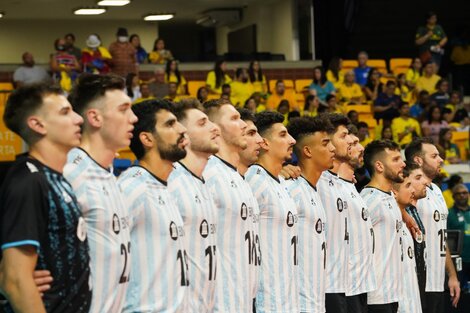 La selección argentina de vóley va en busca de su tercera victoria consecutiva en el Sudamericano Recife 2023.