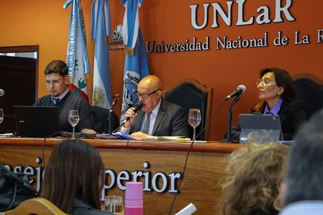 La UNLaR se pronunció en defensa de la educación pública