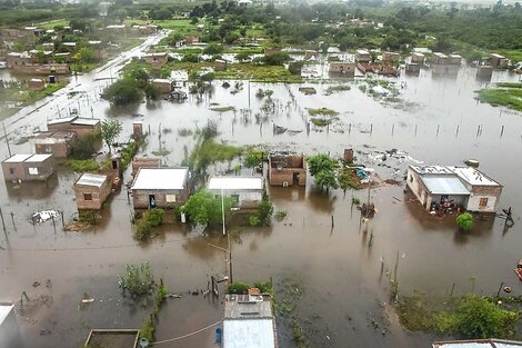 Desigualdad climática en Argentina: cómo el calor, las inundaciones y la sequía afectan a los sectores vulnerables