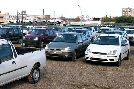 La lista completa de precios de autos usados en septiembre de 2023.