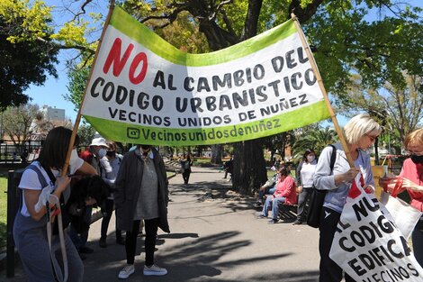 Vecinos marchan contra el Código Urbanístico