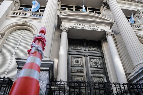 El Banco Central está incapacitado para retener divisas