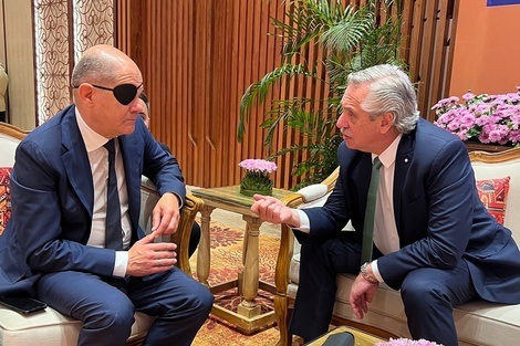 Alberto Fernández, junto al canciller federal de Alemania, Olaf Scholz.