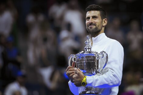 Djokovic festejó el título con la vuelta al número uno