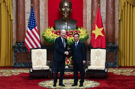 Biden visitó Hanoi con reuniones empresariales y homenajes