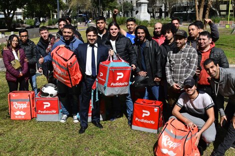 A militar la precarización