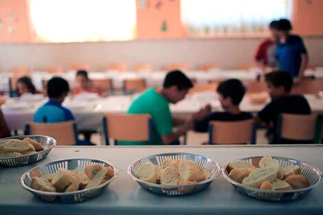 Cuatro de cada diez hogares con niños, niñas y adolescentes no llegan a cubrir los gastos básicos