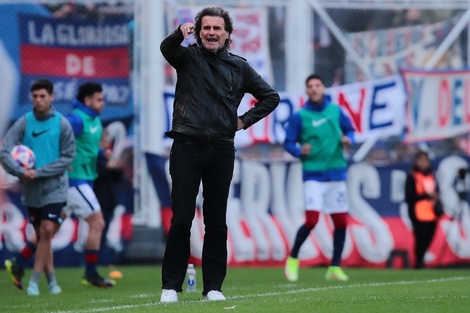 Rubén Insúa, entrenador de San Lorenzo