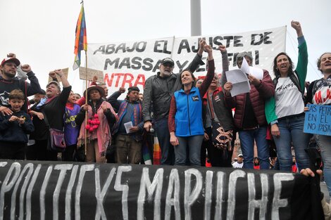 Unidad Piquetera y partidos de izquierda confluyeron en Plaza de Mayo