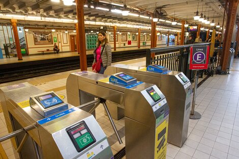 Los trabajadores del subte cumplieron el paro sorpresivo