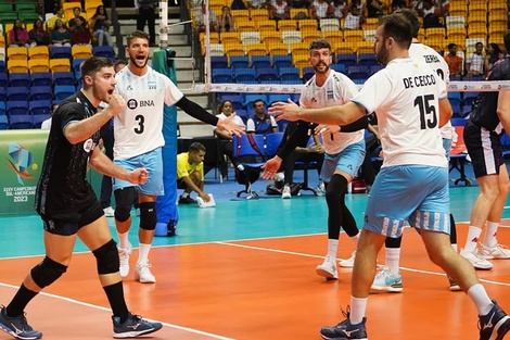 La selección de vóleibol arranca su sueño olímpico