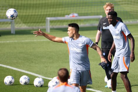 Champions League hoy: gran duelo de goleadores en Inter-Benfica, con Lautaro y Di María