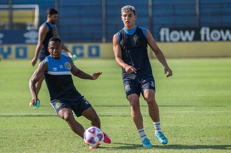 Jaminton Campaz está en duda ante Huracán.