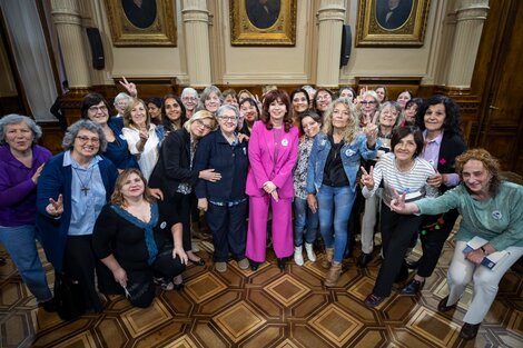 CFK se reunió con la Red Nacional de Mujeres Argentinas