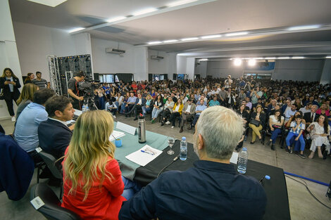 "La identidad bonaerense empieza a surgir como una forma de defender lo propio"