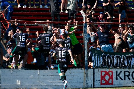 En su último partido como local, Luján cayó ante Deportivo Español