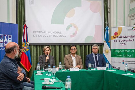 Olga Muratova, directora de la Casa Rusa en Buenos Aires, en la presentación del festival.
