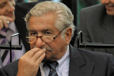 El <em class="highlight">represor</em> de la ESMA Adolfo Donda se queda en la cárcel