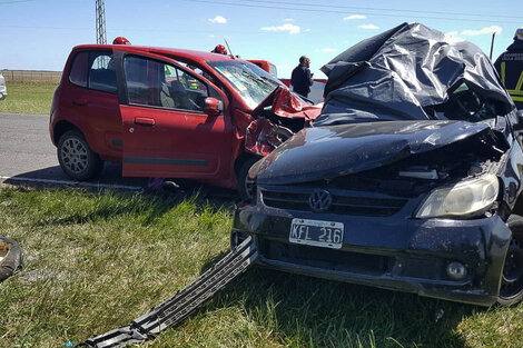 Tres muertos y tres heridos en un choque frontal entre dos autos cerca de Villa Gesell