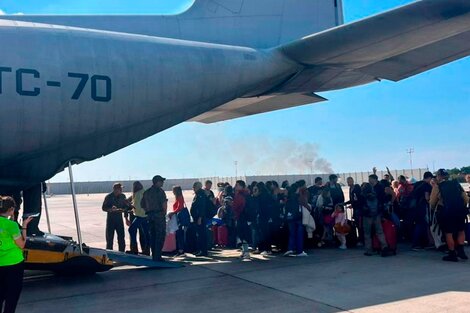 Llegó el segundo vuelo de Aerolíneas con 250 repatriados de Israel