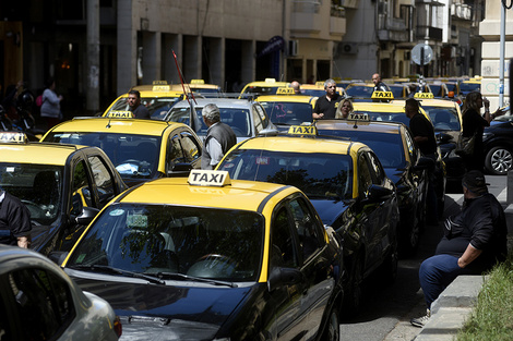 Los taxis se había movilizado a la municipalidad.