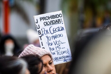 Marcha en reclamo de justicia para Cecilia.