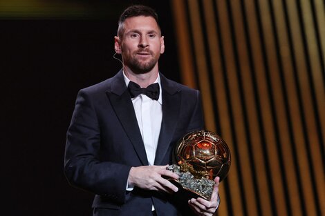 Messi con su octavo Baolón de Oro. 