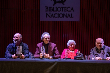 Entregaron los premios Rosa de Cobre a dramaturgos