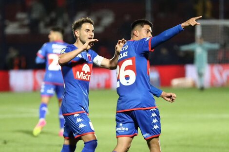 Forclaz marcó el gol del necesitado triunfo del Matador