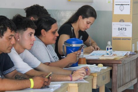 Qué requisitos se necesitan para ser fiscal y qué deben hacer durante la jornada electoral en el balotaje 2023.