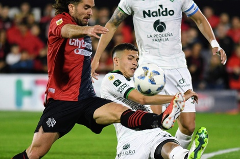 Newell's cumple, Rosario dignifica