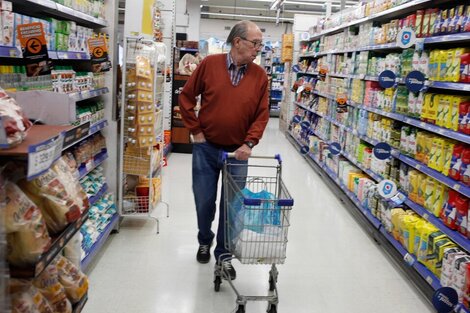 Alimentos y bebidas se desaceleró respecto de los meses previos.