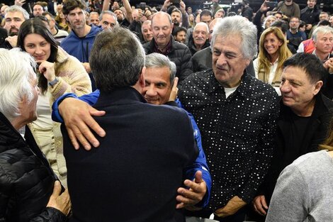 Futbolistas expresaron públicamente su apoyo a Sergio Massa.