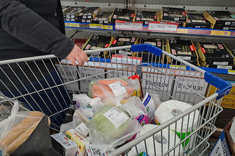 En supermercados, las ventas avanzaron 13,5 por ciento el mes pasado.