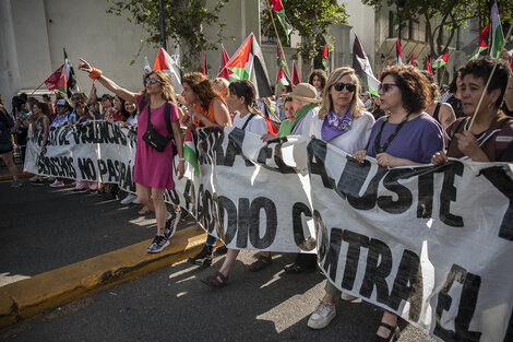 Marcha desde Congreso hasta Plaza de Mayo