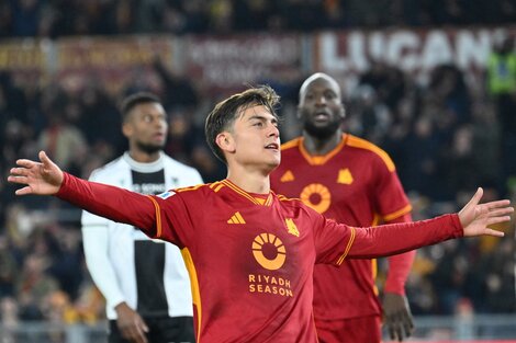 El cordobés Dybala anotó el segundo de la escuadra romana (Fuente: AFP)