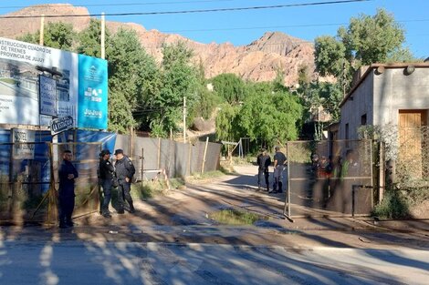 Familias de Tilcara resisten un desalojo impulsado por el gobierno por el Tren Solar 