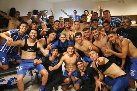 Godoy Cruz le ganó a Barnfield en los penales y es semifinalista