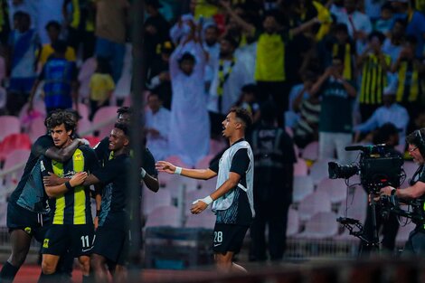 Marcelo Gallardo y Al-Ittihad siguen en la Liga de Campeones de Asia