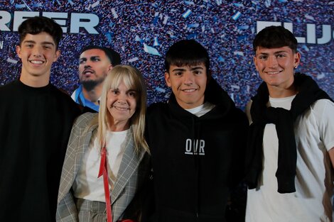 Claudia Villafañe y Benjamín Agüero, presencias en la premiere del film que se estrena este jueves