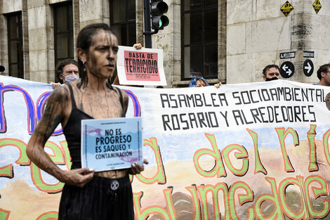 La Campaña Paren de Fumigarnos estará mañana en la explanada de la Legislatura. (Fuente: Andres Macera)