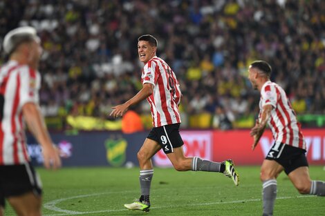 Estudiantes campeón de la Copa Argentina tras una linda final