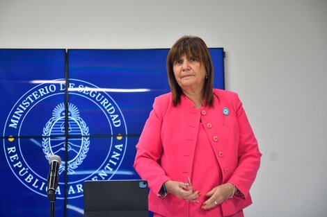 Bullrich manda a los movimientos sociales a marchar por la vereda