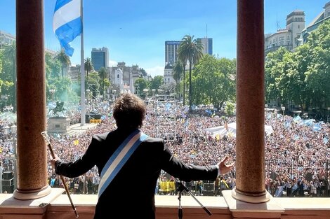 A qué hora habla Javier Milei en cadena nacional hoy