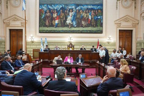 "Debe darse una sana discusión en la Legislatura"