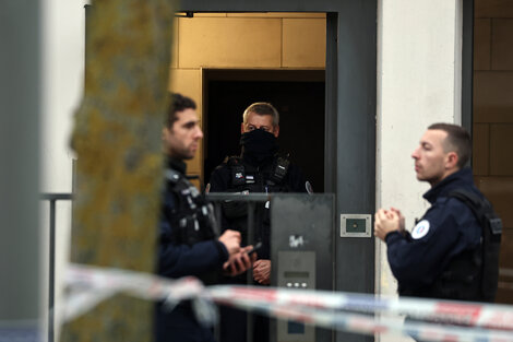 La policía encontró cinco cuerpos en un edificio de Meaux, cerca de París,