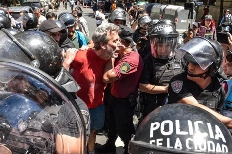 "Tenés que aprender que ganamos nosotros": el relato de uno de los detenidos por filmar a la policía