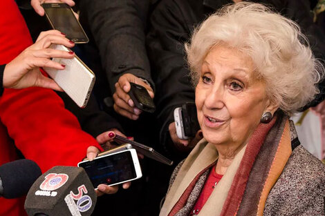 Abuelas de Plaza de Mayo: "La democracia está en riesgo"