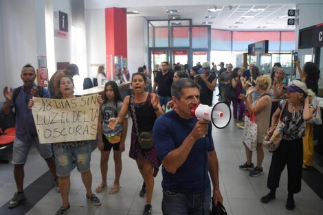 Siguen las protestas en el Delta de Tigre por la falta de luz