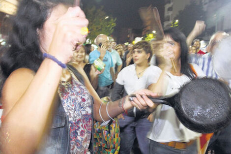 Cacerolazo nacional hoy: a qué ahora son las marchas en el Congreso, La Plata y Córdoba 